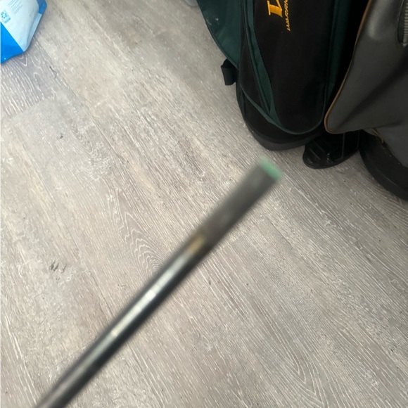 Matrix Ozik Graphite Shaft In R Flex 
With golf pride grip 
Used conditions - Picture 8 of 8